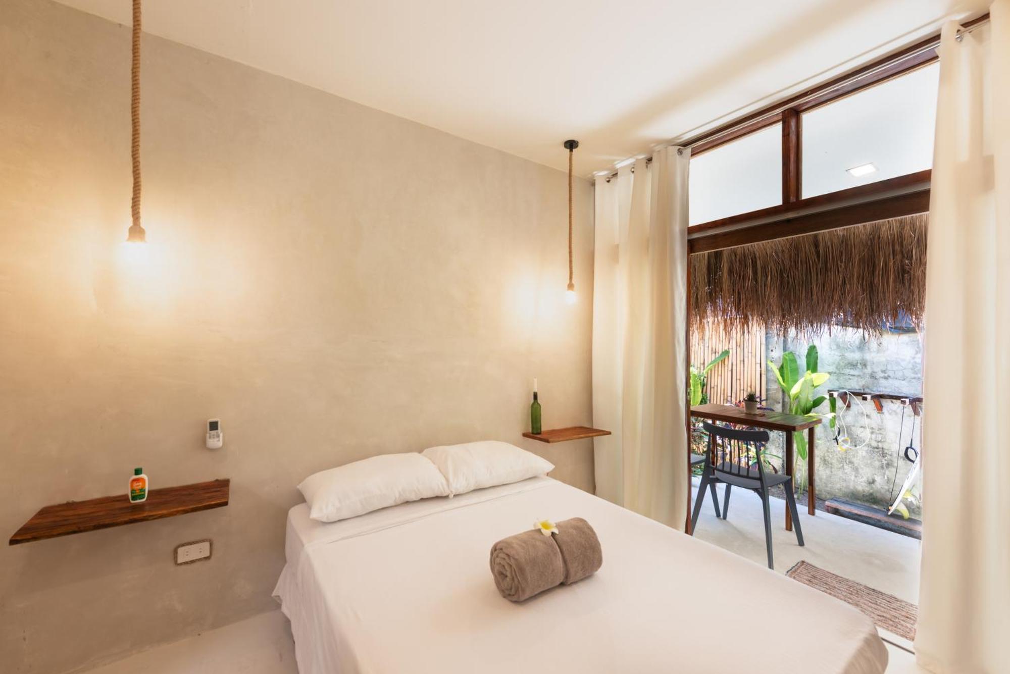 Gratitude Inn General Luna  Zewnętrze zdjęcie