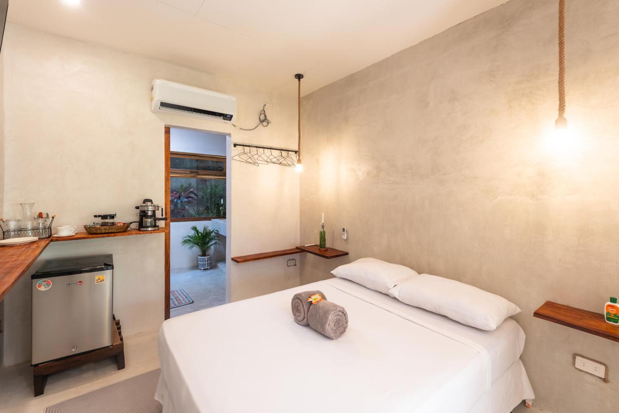 Gratitude Inn General Luna  Zewnętrze zdjęcie